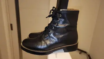 새상품급 Sergio Rossi 지퍼 디자인 엔지니어 부츠 세르지오로시