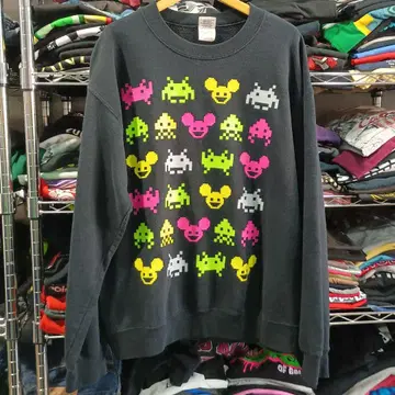 USA 구제 의류 패러디 인베이더 게임 맨투맨 블랙 컬러