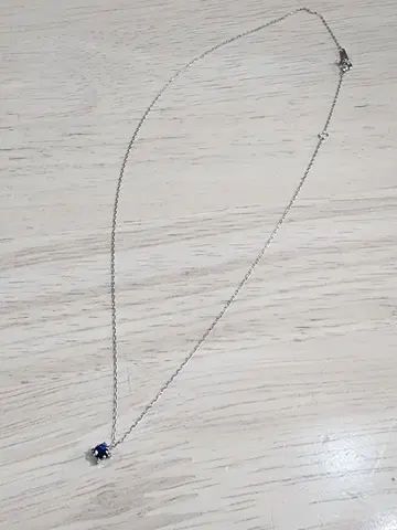 k10wg 파란 스톤 포함 목걸이
