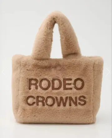 로데오 크라운 인조 모피 패치 로고 토트백 복슬복슬