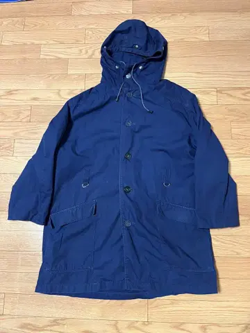 유로 워크 네이비 후드 부착 롱 모즈 코트