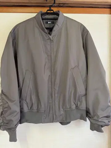 [ 유니클로 ] 봄버 자켓 L 사이즈
