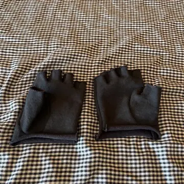 어태치먼트 장갑