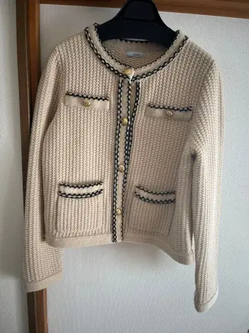 BEATRICE 노카라 자켓 니트