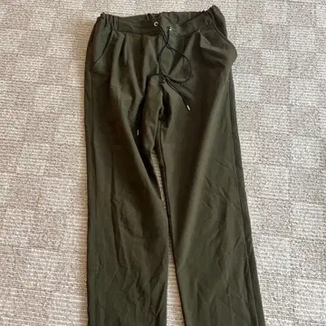 trois 속기모 팬츠