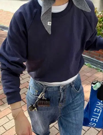 nugu poik 심플 래글런 맨투맨