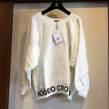 RODEO CROWNS 화이트 맨투맨 상의