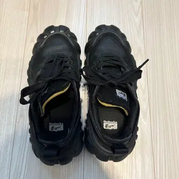 오니츠카타이거 덴티그레 25cm