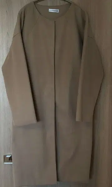 브라운 롱 코트 심플