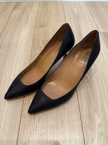 체임버 펌프스 37