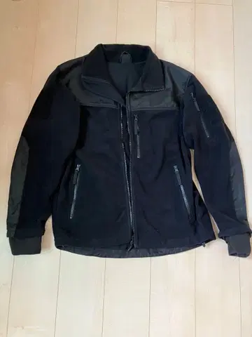 새상품급 CONDOR 콘도르 알파 마이크로 플리스 자켓 L 사이즈