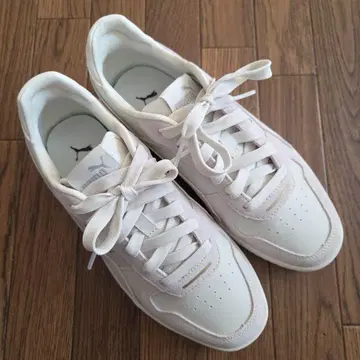 PUMA 스니커즈 칼리나 스트릿 24.5