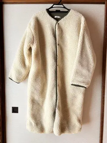 FREAK'S STORE 아이보리 보아 롱 자켓