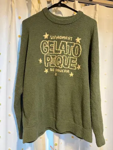 젤라또피케 옴므 긴팔