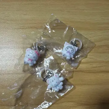 산리오 후와후와 스노우 메지루시 액세서리