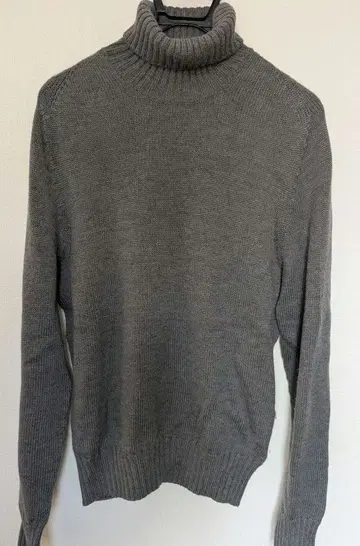 크루치아니 Cruciani 그레이 터틀넥 그레이 52