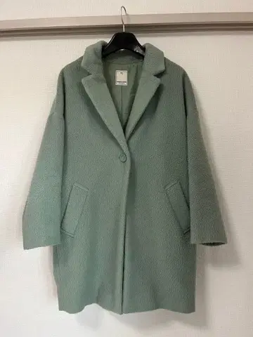 민트 그린 롱 코트