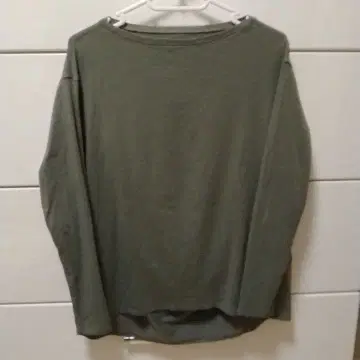 룰루레몬 백인액션 긴팔 티셔츠 카키