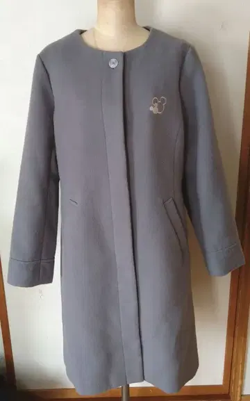 미키 자수 그레이 롱 코트