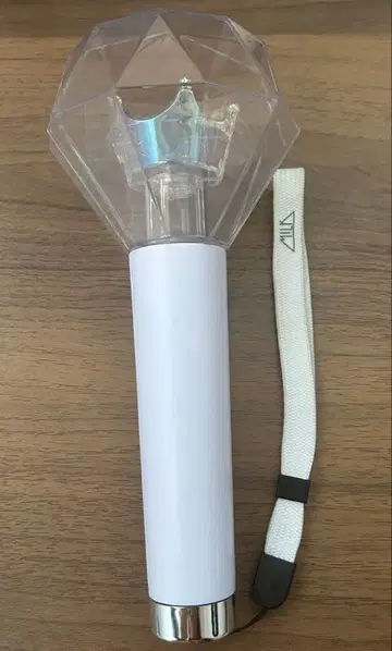 M!LK 밀크 크리스탈 스틱 2