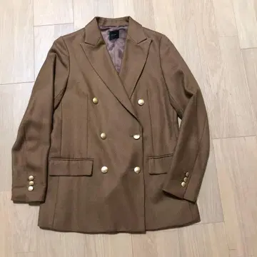 삭소니 피크드 칼라 자켓