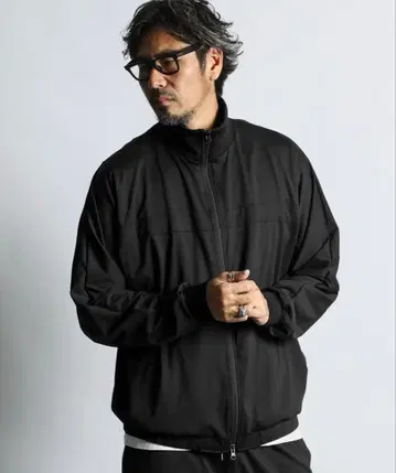 The Duffer of ST.George 제로 그래비티 트랙 자켓