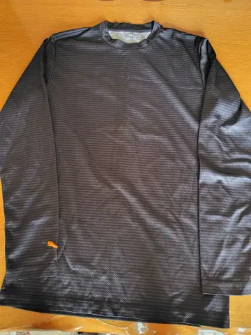 푸마 언더셔츠 부착 셔츠