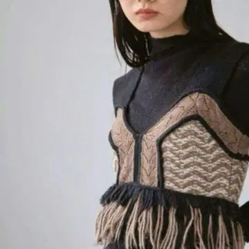 TODAYFUL 자카드 프린지 니트 뷔스티에