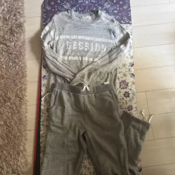 젤라피케 그레이 룸웨어