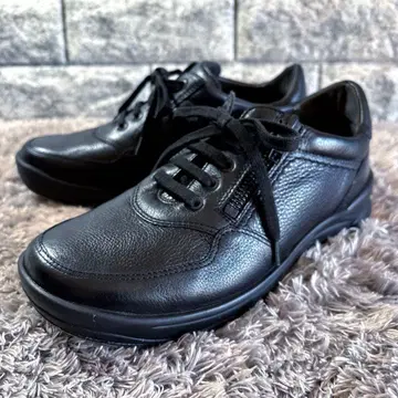 새상품급 Strober 스트로버 가죽 여성용 신발 22.5cm