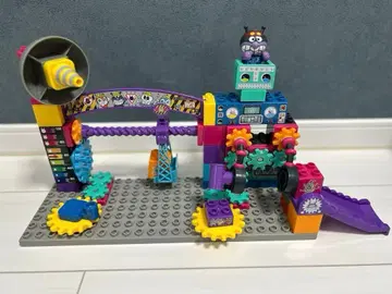 세균맨의 빙글빙글 메카 공장 블록 바케츠