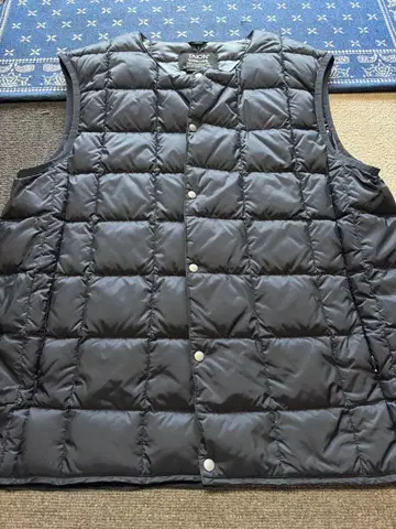 [ 일요일 한정 가격 ] TAION 타이온 체온 다운 베스트 네이비 L