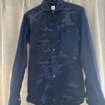 TAKEO KIKUCHI 네이비 카모플라쥬 긴팔 셔츠