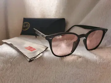 레이밴 Ray-Ban RB 4258-F 라이트핑크