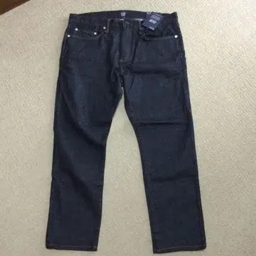 미사용 새상품! GAP 청바지 33 x 30 스키니 타입