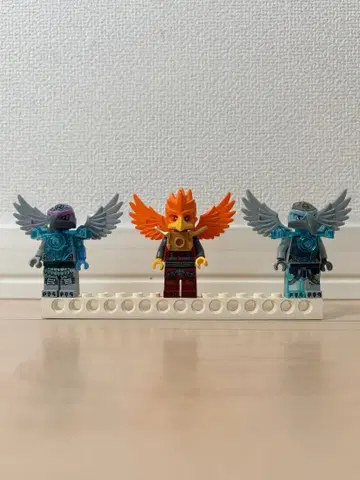 레고 미니 피규어 3개 세트 깃털 포함