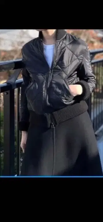 매디슨 블루 퀼팅 자켓 사이즈 2 블랙