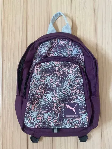 PUMA 보라색 카모플라쥬 백팩