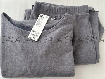 택 포함 미사용 새상품 GU 브러쉬드 브라운 롱 스웨터 세트 블루