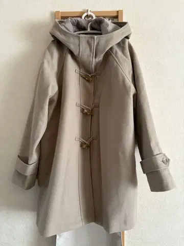 M 베이지 더플 코트 후드 부착