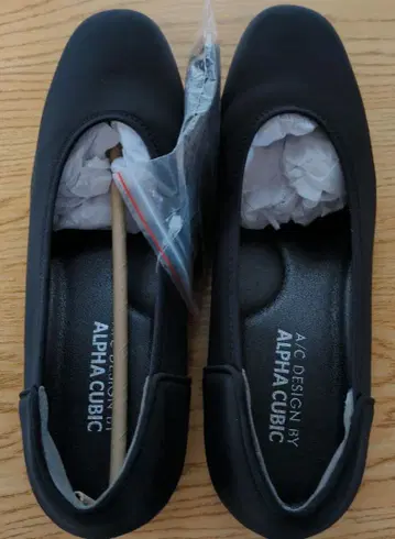 ALPHA CUBIC 블랙 발레 슈즈 25cm