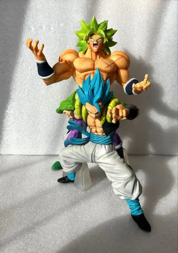 제일복권 D상 오지터 피규어 b상 브로리 피규어 2체 세트