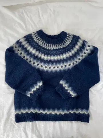 [ used ] 네이비 페어아일 패턴 울 스웨터 노르딕
