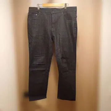 투모로우랜드 스트레이트 데님 팬츠