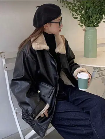 가죽 자켓 블랙 인조 모피 옷깃