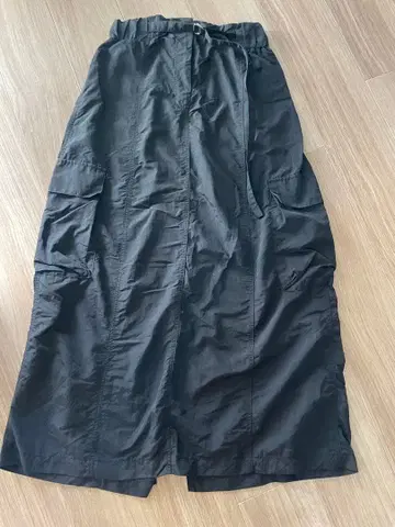 ZARA 블랙 롱 스커트 XS