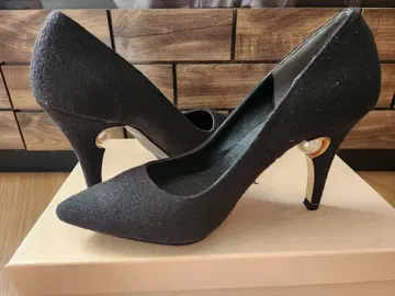 rienda 블랙 펌프스 L