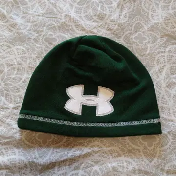 가을/겨울 러닝용 남성용 Under Armour 다크 그린 비니