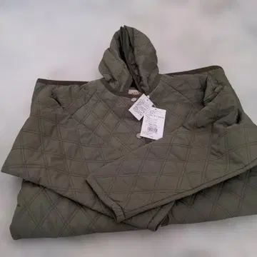 미사용 새상품 Azul by moussy 후드 부착 퀼팅 자켓 S