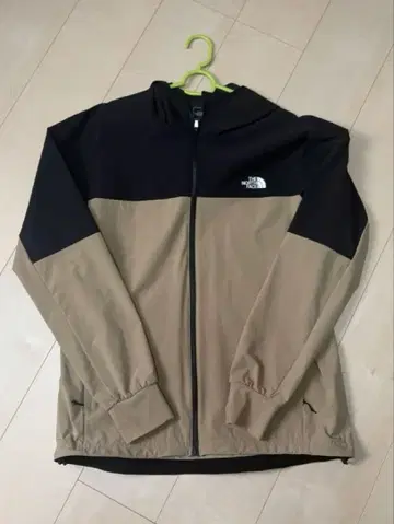 THE NORTH FACE